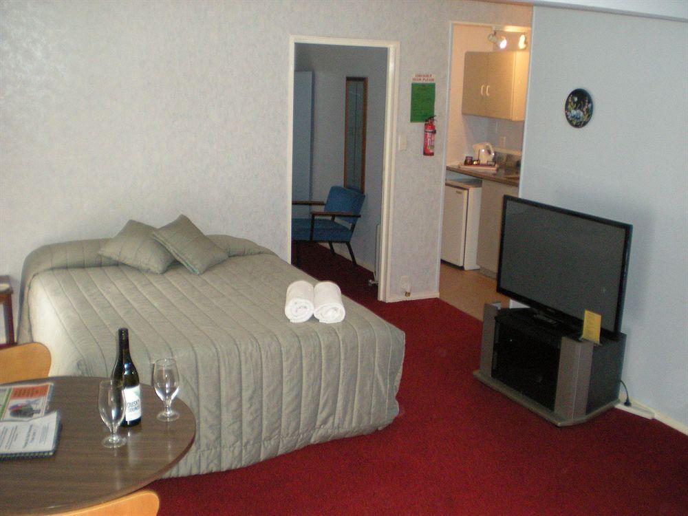 Carrington Motel New Plymouth Esterno foto