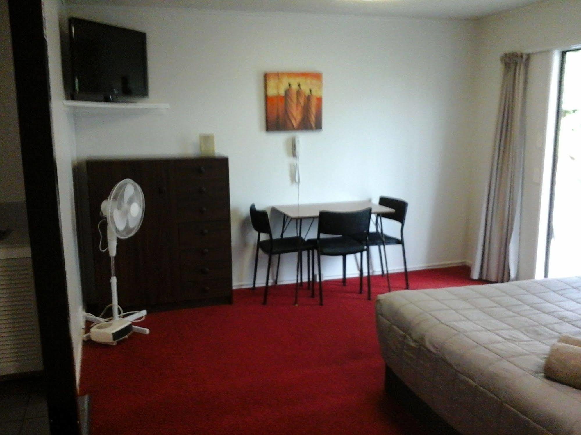 Carrington Motel New Plymouth Esterno foto