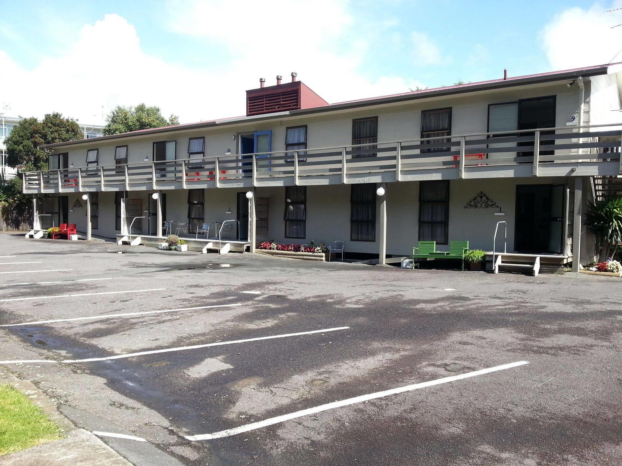 Carrington Motel New Plymouth Esterno foto