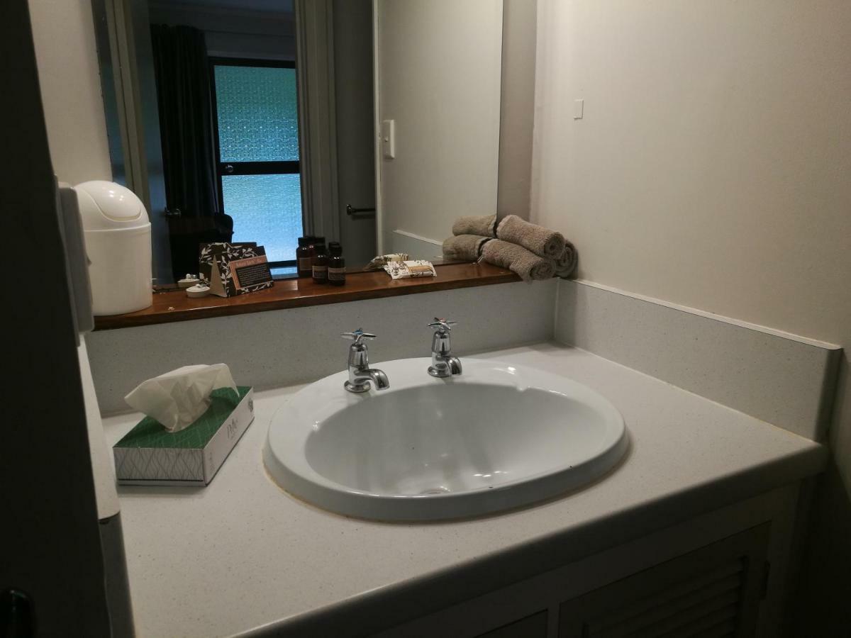 Carrington Motel New Plymouth Esterno foto