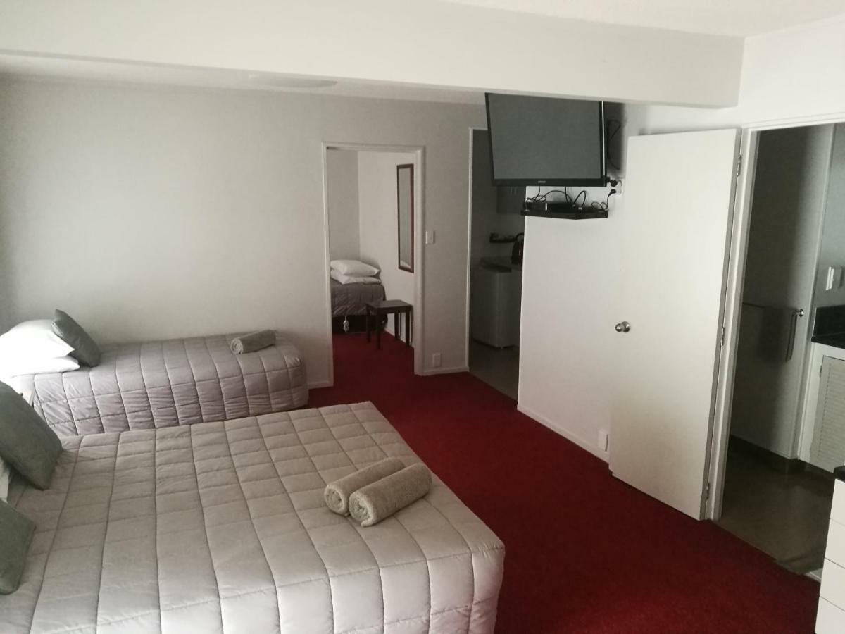 Carrington Motel New Plymouth Esterno foto