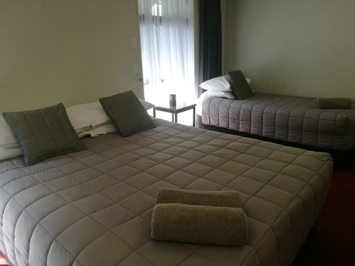 Carrington Motel New Plymouth Esterno foto